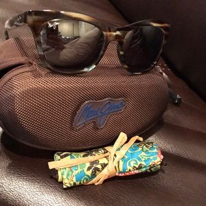 Maui Jim Polarized Tortoise Sunglasses